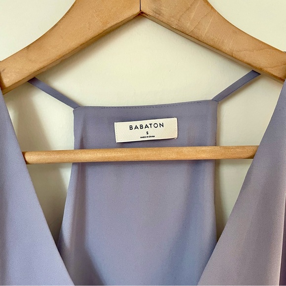 Aritzia Babaton Morris Blouse V Neck Light Purple - Picture 2 of 7